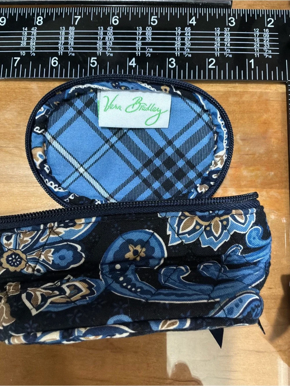 VTG 2006 Vera Bradley Windsor Navy Retired Small Round Cosmetic-Jewelry Case/Bag